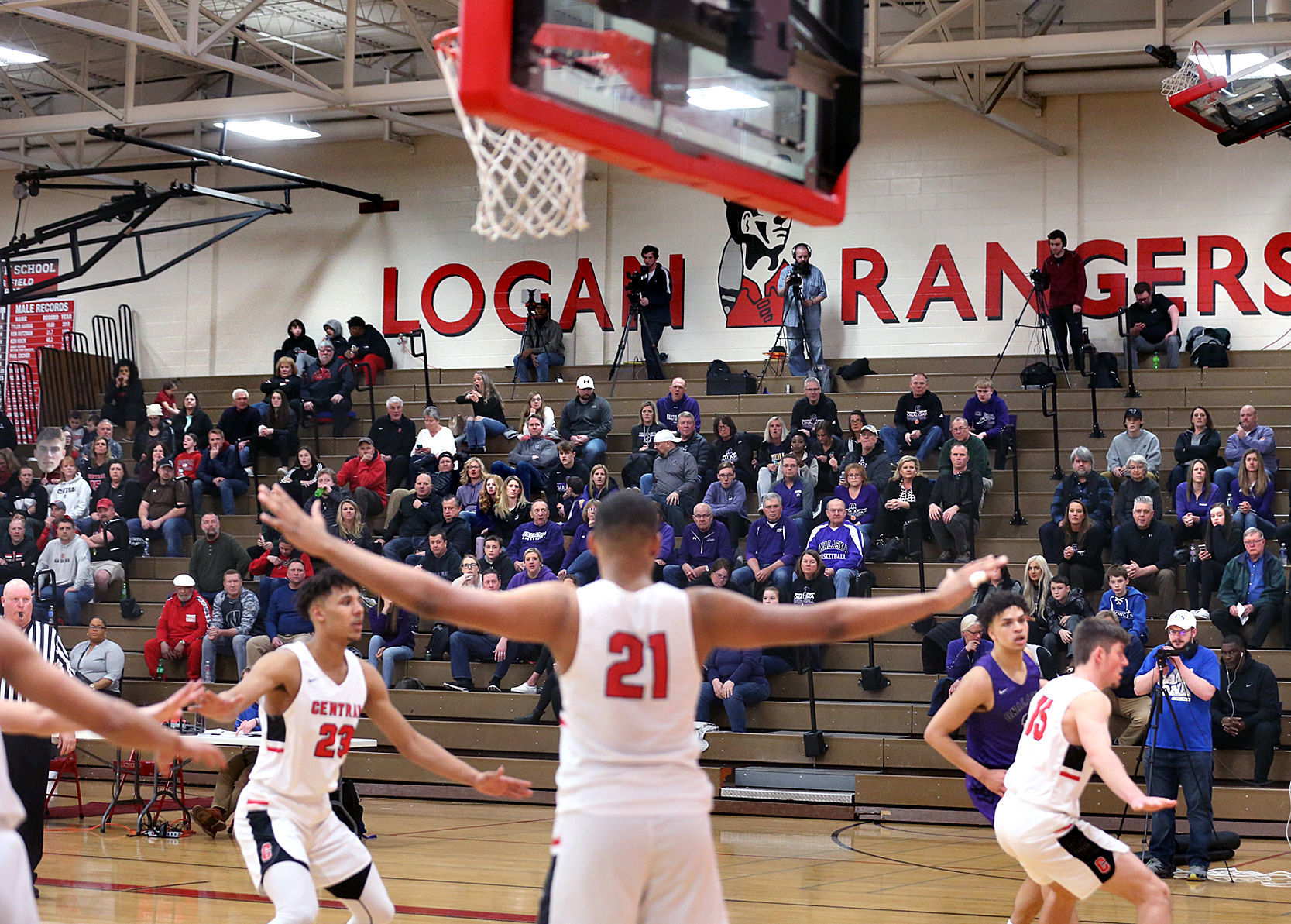 March 12: Onalaska vs La Crosse Central